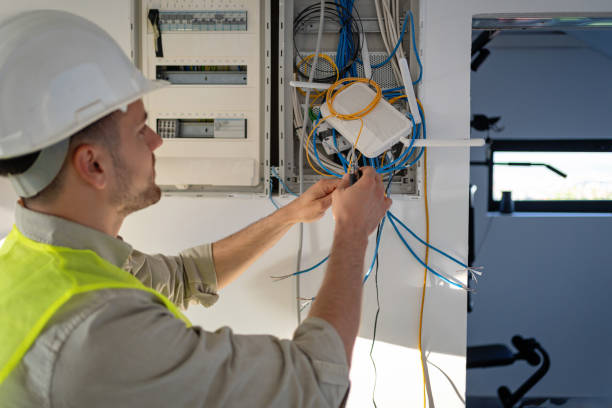 Best Affordable Emergency Electrician  in Anna, IL